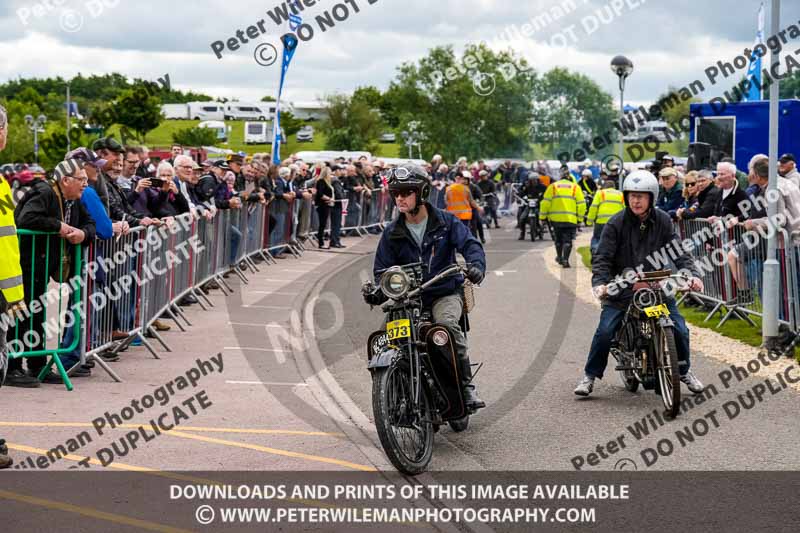 Vintage motorcycle club;eventdigitalimages;no limits trackdays;peter wileman photography;vintage motocycles;vmcc banbury run photographs